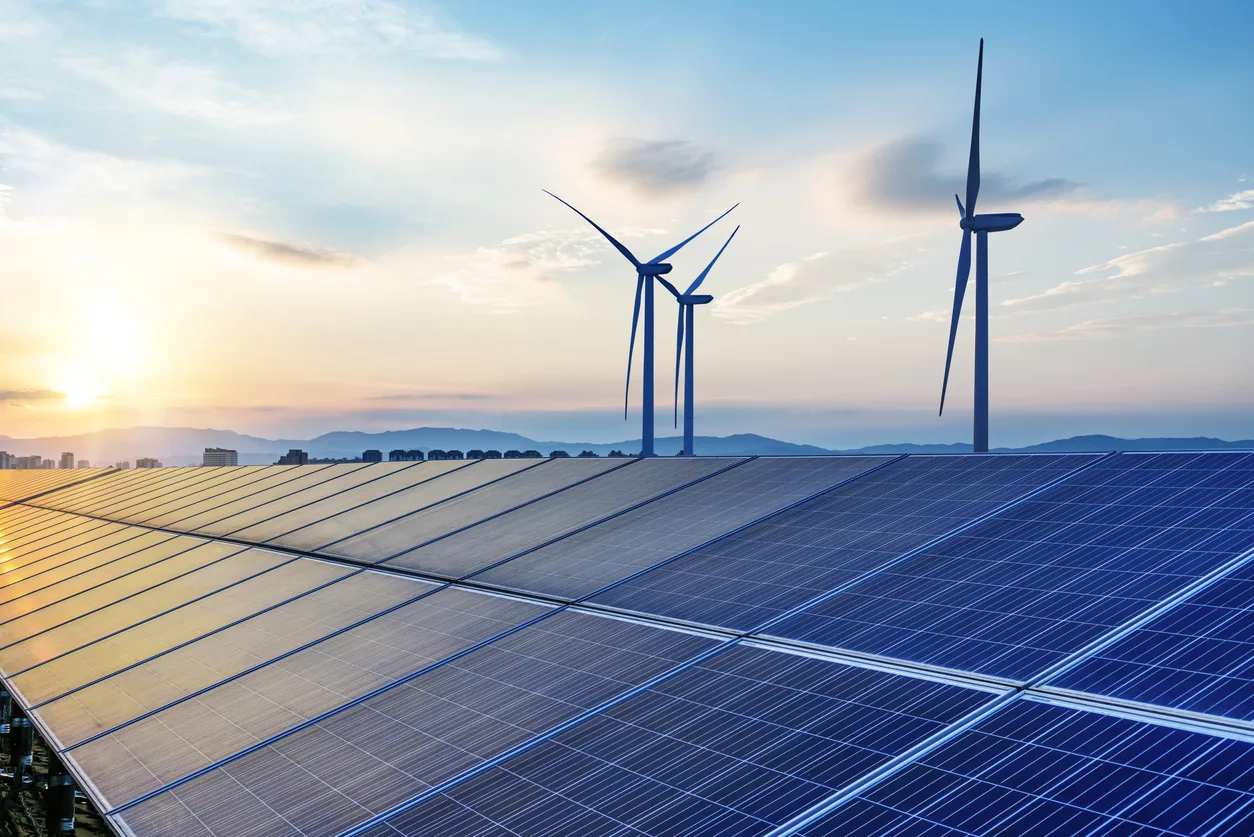 Industry Leaders Debate Green Energy’s Trajectory Amid U.S. Trade and Policy Turmoil