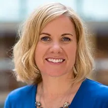 Kim Skanson headshot