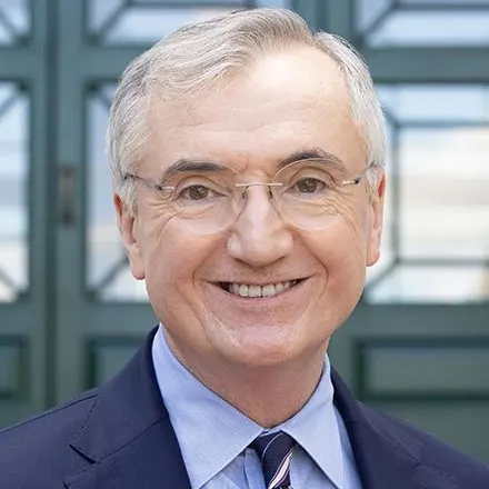 Headshot of Joseph B. Fuller