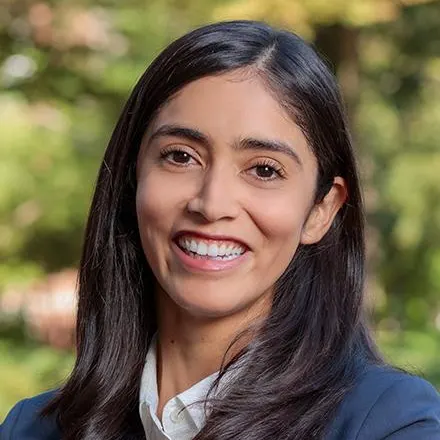 Headshot of Isamar Troncoso