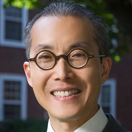 Headshot of Nien-hê Hsieh