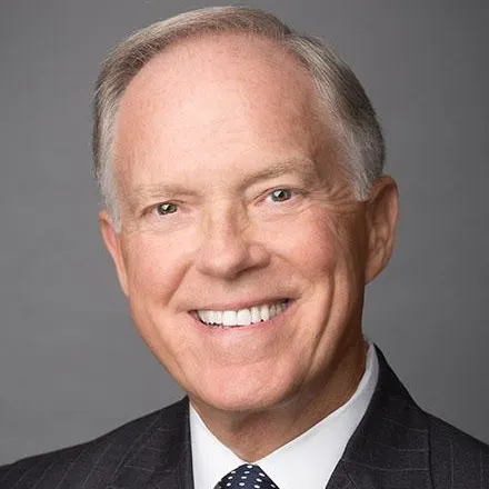 Headshot of Robert Simons