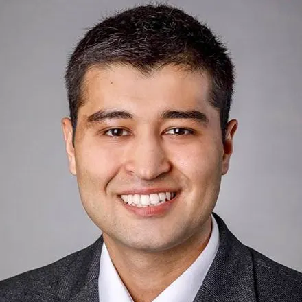 Headshot of Botir Kobilov