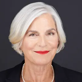 Executive Roberta Sydney headshot