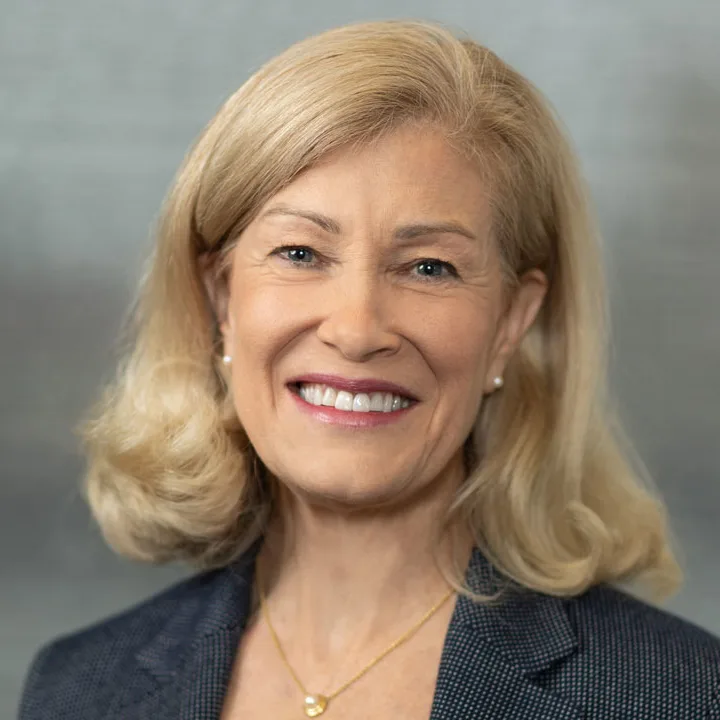 Headshot of faculty member Elizabeth Teisberg