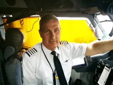 jim-cockpit
