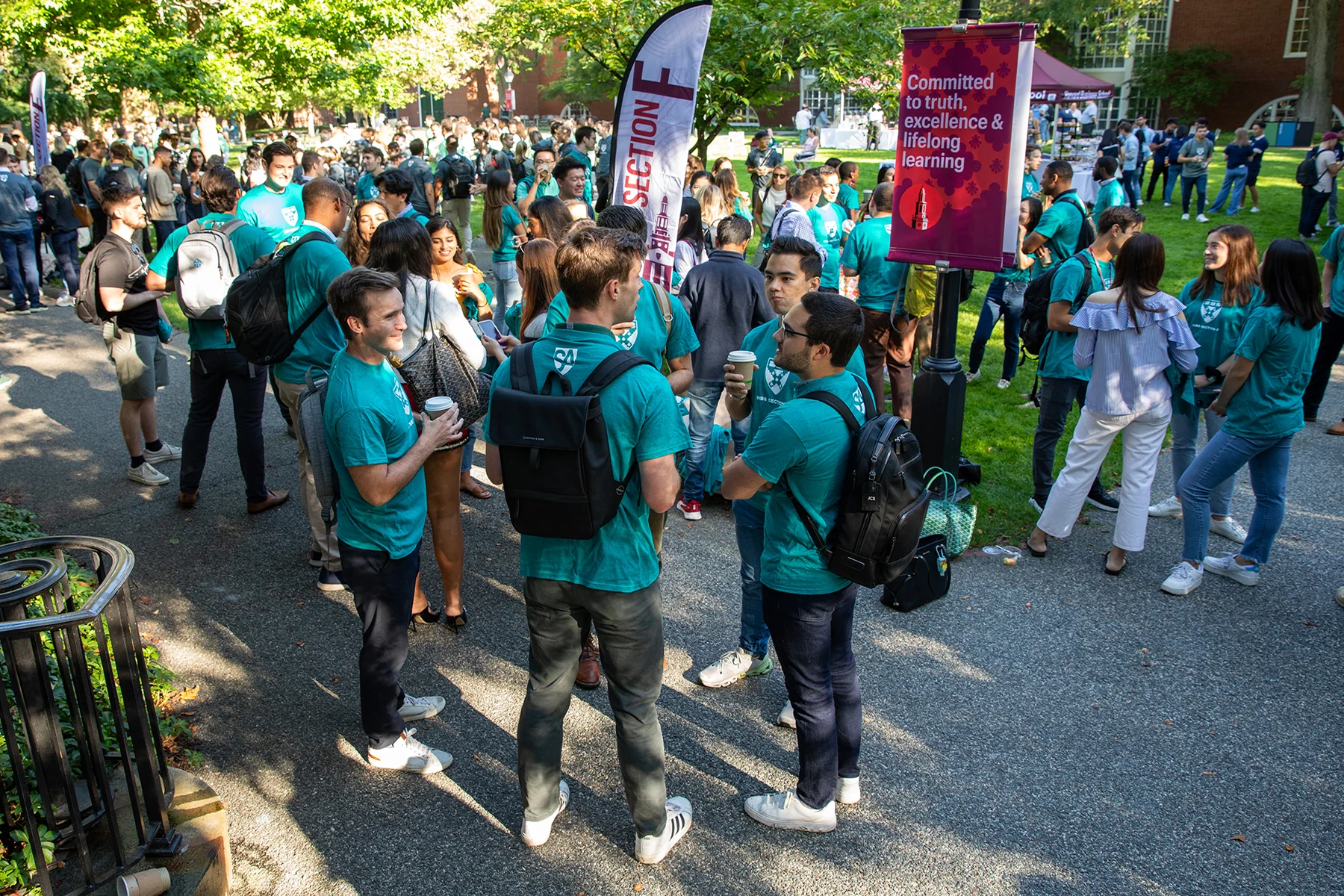 Incoming MBA students get to know their new section mates during START.