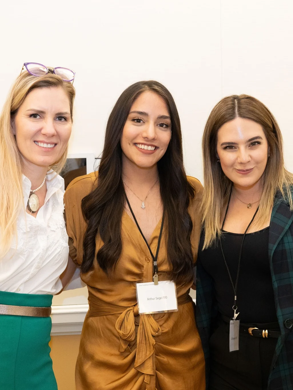 HBS Online learners at Connext 2025 networking reception.