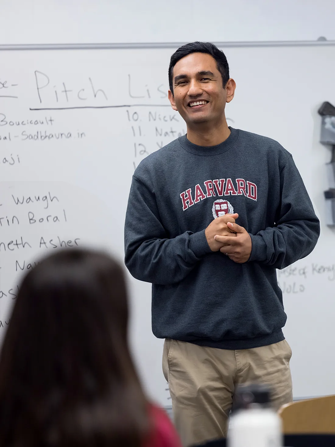 An MBA student presenting his venture at the New Venture Competition Kickoff.