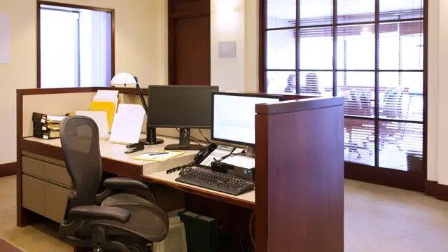 Cumnock Hall Emeriti Faculty Center