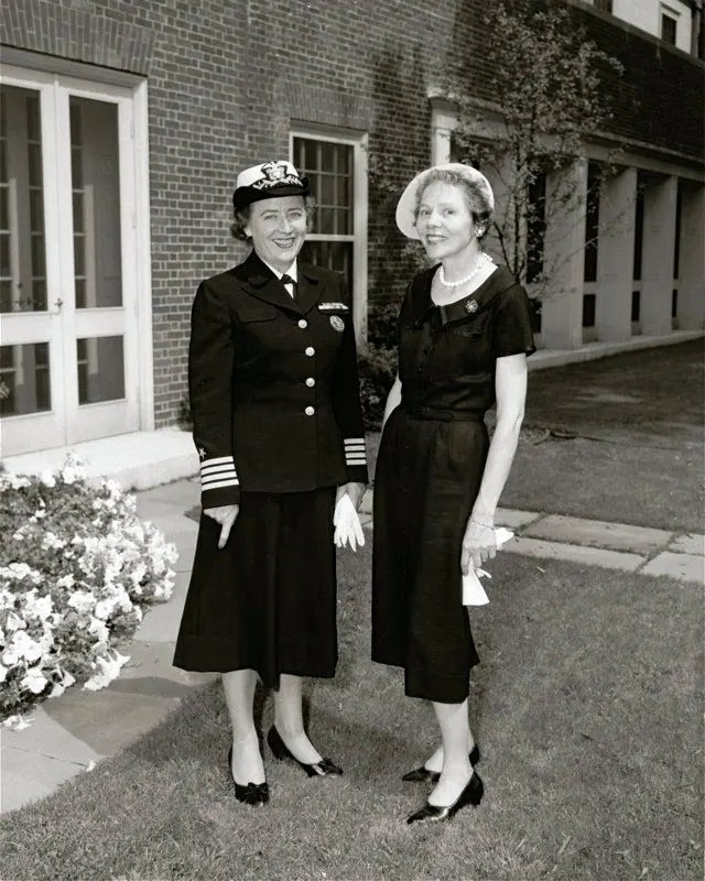 Ragnhild Roberts with Captain Winifred Quick Collins