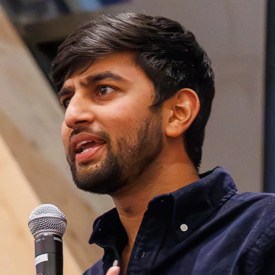 Vidhan Bhaiya pitches his new venture at the Rock Center's Demo Day.