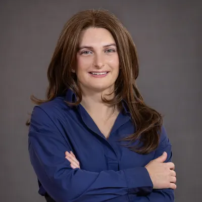 Headshot of Emma Salomon