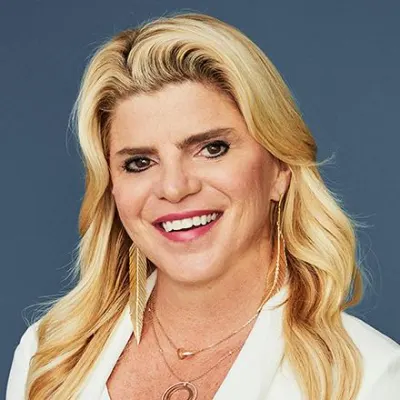 Headshot of Christina R. Wing