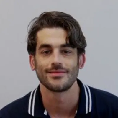 Headshot of Dennis Kavlakoglu