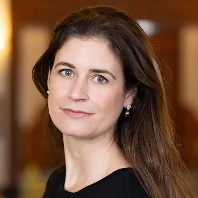 Headshot of Sara McKinley Torti