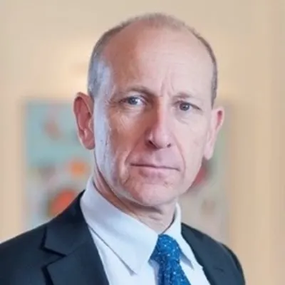 Headshot of Richard Bohmer