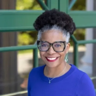Cynthia Churchwell headshot