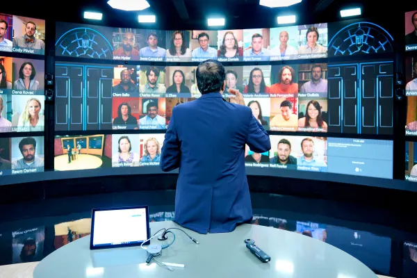 A professor teaches in the Live Online Classroom.
