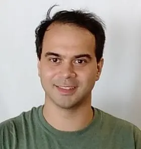 Headshot of Manuel Hoffmann