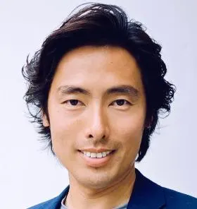 Headshot of Alex Chan