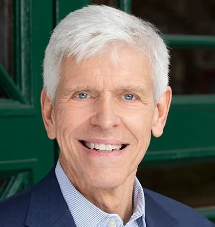 Headshot of Thomas J. DeLong