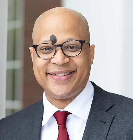 Headshot of Lumumba B. Seegars