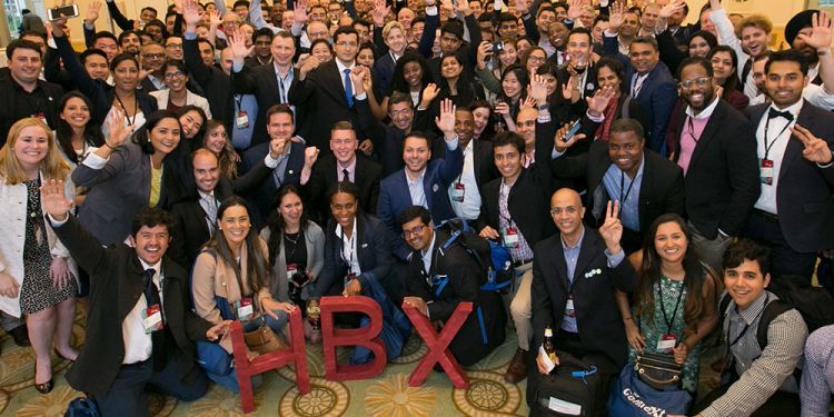 HBX Students pose for a group photo at ConneXt 2017