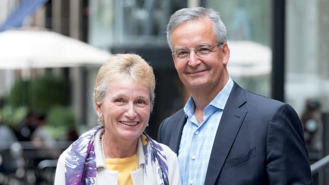 Denise Dupré and Mark Nunnelly (MBA 1984)