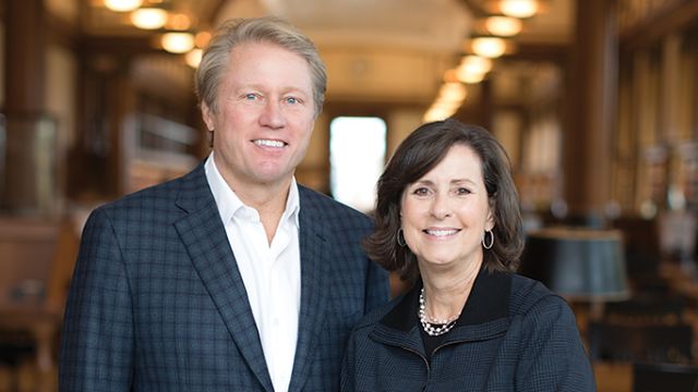 Kent Thiry & Denise O’Leary (both MBA 1983) 